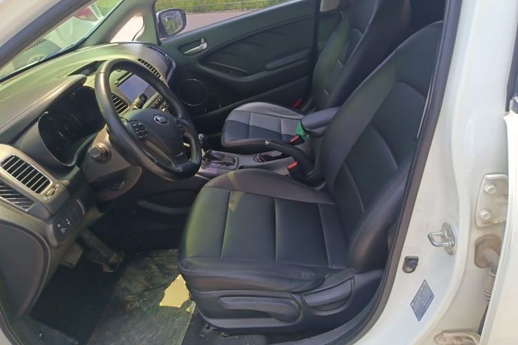 Used Kia K3 2015 1.6L Automatic GLS Left Front Seat