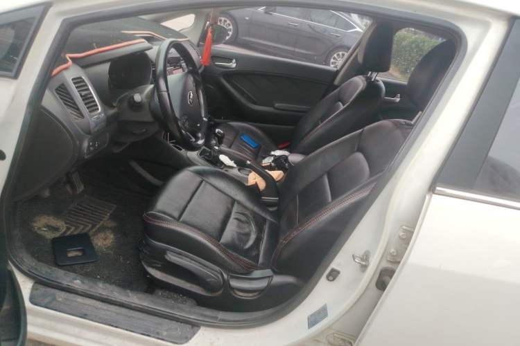 Used Kia K3 2015 1.6L Manual GLS Left Front Seat