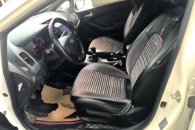 Used Kia K3 2015 1.6L Manual GLS Left Front Seat