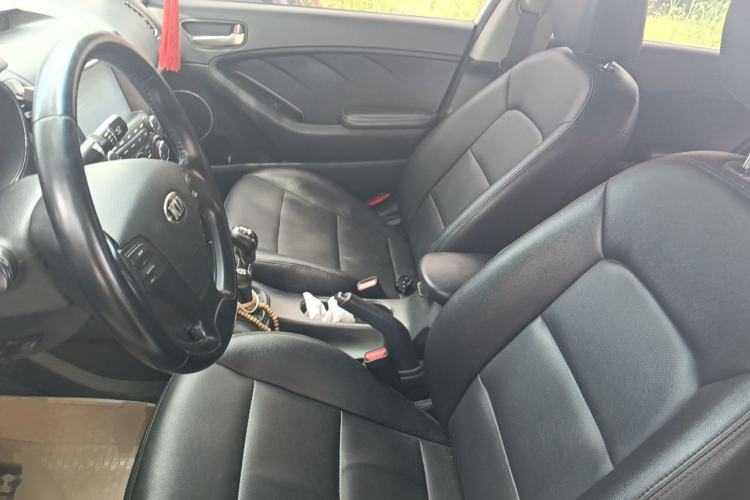 Used Kia K3 2015 1.6L Manual GLS Left Front Seat