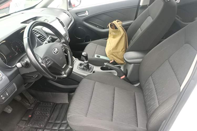 Used Kia K3 2015 1.6L Manual GLS Left Front Seat