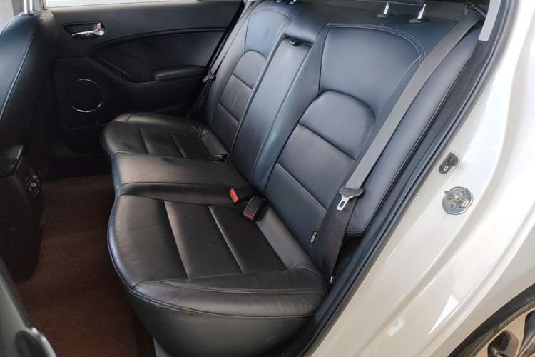 Used Kia K3 2015 1.6L Automatic Premium Left Rear Seat
