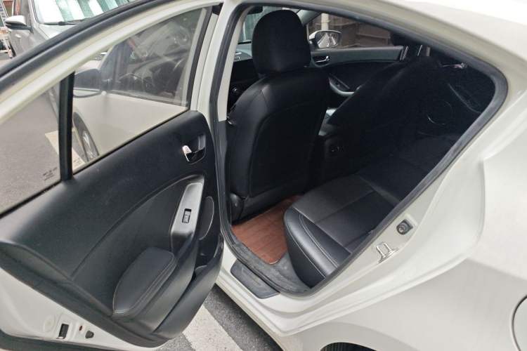 Used Kia K3 2015 1.6L Automatic DLX Left Rear Seat