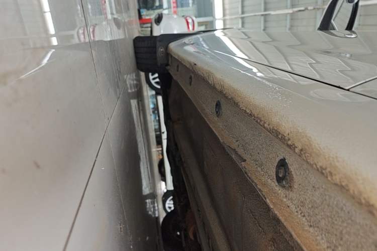 Used Kia K3 2015 1.6L Automatic GL Left Side Sill
