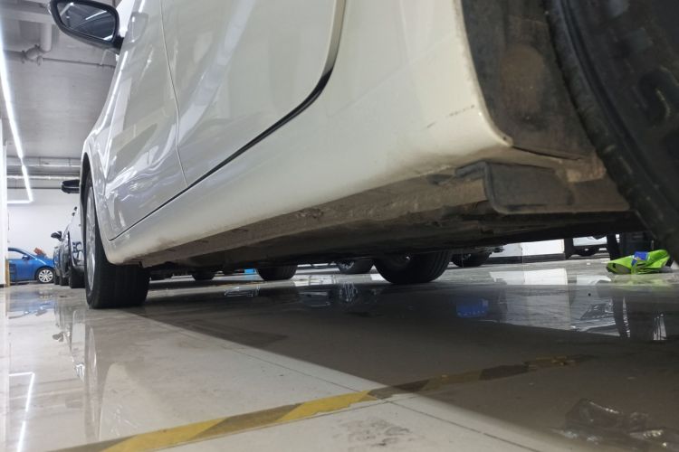 Used Kia K3 2015 1.6L Automatic GLS Left Side Sill