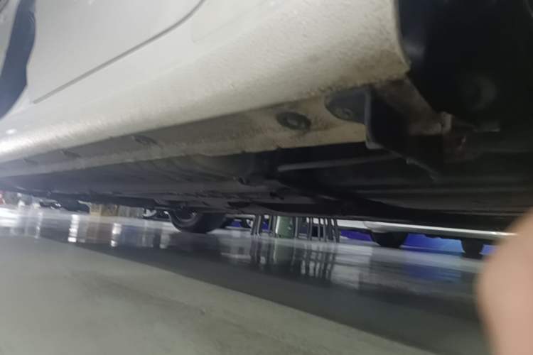 Used Kia K3 2015 1.6L Automatic DLX Left Side Sill