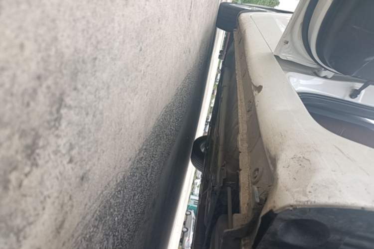 Used Kia K3 2015 1.6L Automatic GLS Left Side Sill