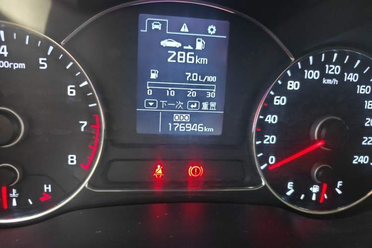 Used Kia K3 2015 1.6L Manual GLS Odometer Close Up