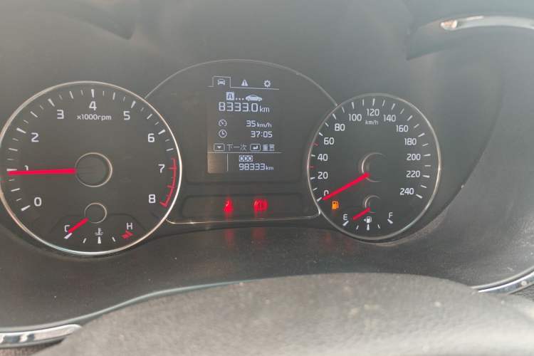 Used Kia K3 2015 1.6L Manual GLS Odometer Close Up