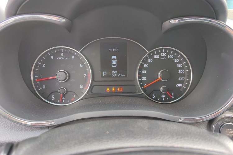 Used Kia K3 2015 1.6L Automatic GLS Odometer Close Up