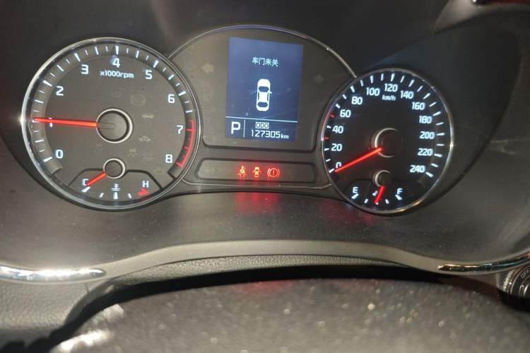 Used Kia K3 2015 1.6L Automatic GLS Odometer Close Up