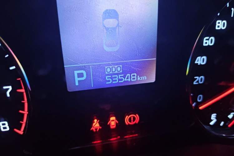 Used Kia K3 2015 1.6L Automatic GLS Odometer Close Up