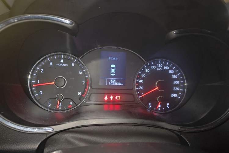 Used Kia K3 2015 1.6L Manual GLS Odometer Close Up