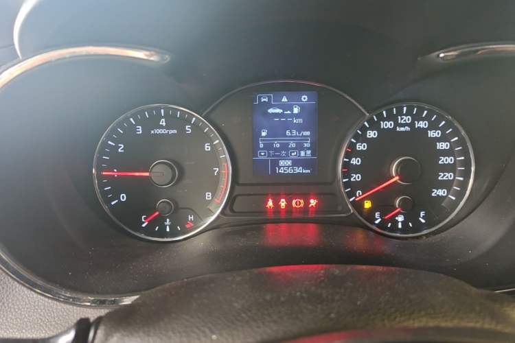 Used Kia K3 2015 1.6L Manual GLS Odometer Close Up