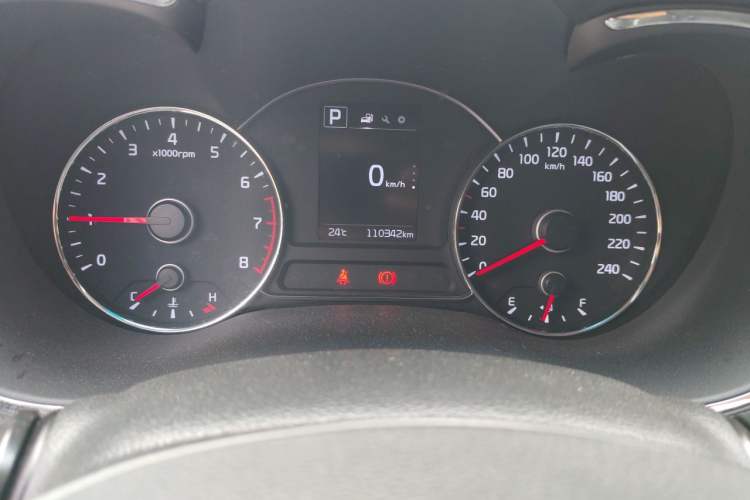 Used Kia K3 2015 1.6L Automatic GLS Odometer Close Up
