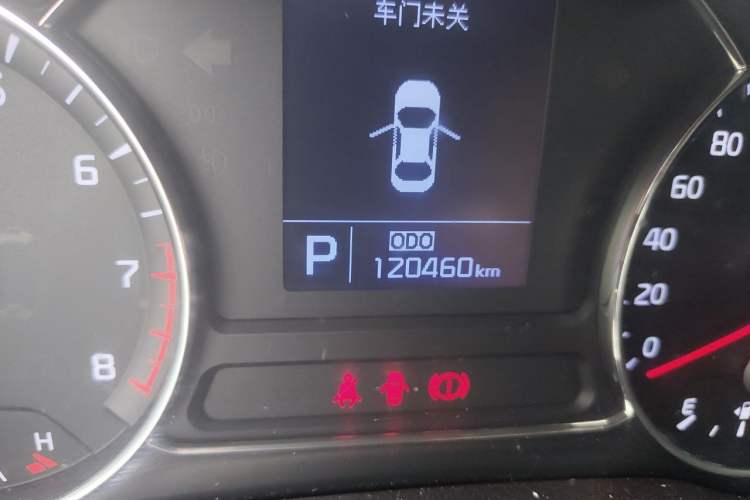 Used Kia K3 2015 1.6L Automatic GLS Odometer Close Up