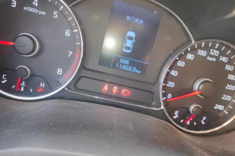 Used Kia K3 2015 1.6L Manual GLS Odometer Close Up