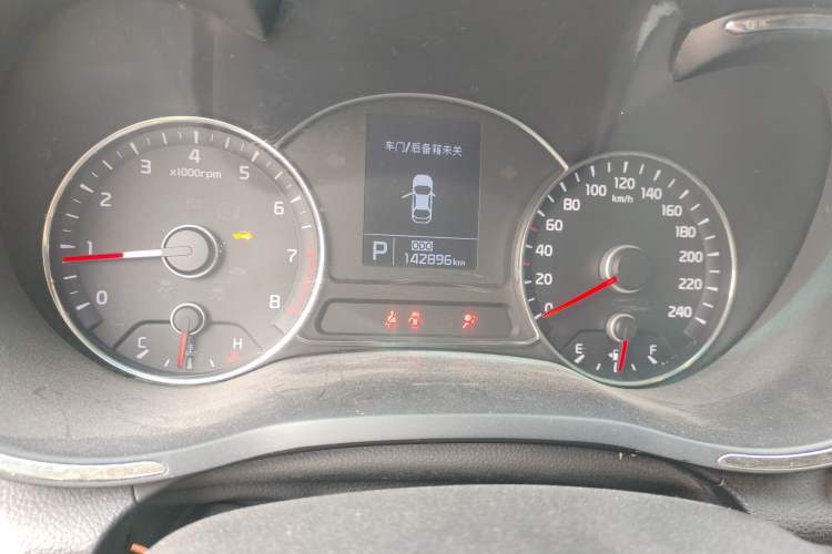 Used Kia K3 2015 1.6L Automatic GLS Odometer Close Up