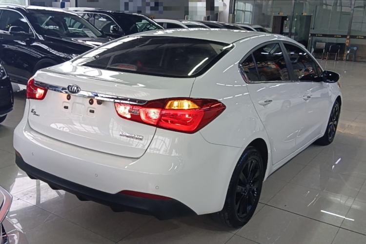 Used Kia K3 2015 1.6L Automatic GLS Rear Right 45 Deg