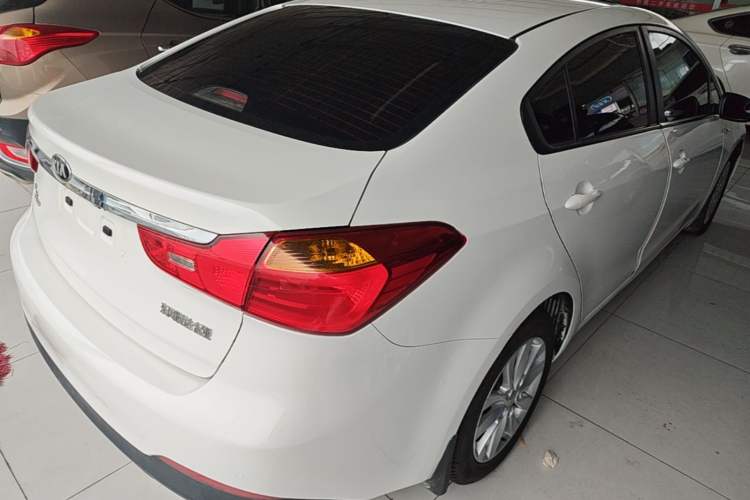 Used Kia K3 2015 1.6L Automatic GL Rear Right 45 Deg