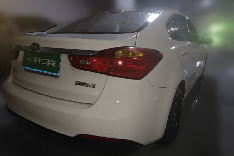 Used Kia K3 2015 1.6L Manual GLS Rear Right 45 Deg