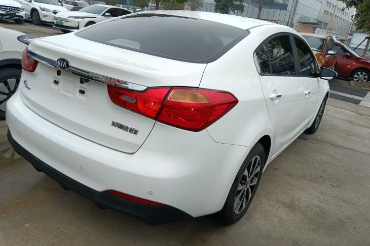 Used Kia K3 2015 1.6L Automatic GLS Rear Right 45 Deg