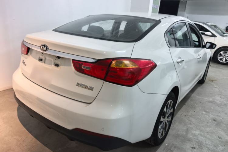 Used Kia K3 2015 1.6L Automatic GLS Rear Right 45 Deg
