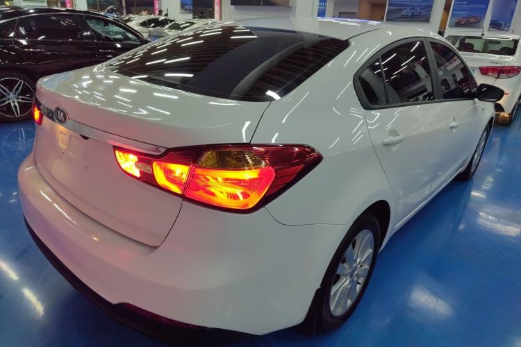 Used Kia K3 2015 1.6L Automatic GL Rear Right 45 Deg