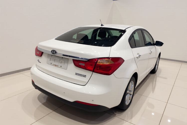 Used Kia K3 2015 1.6L Automatic GLS Rear Right 45 Deg