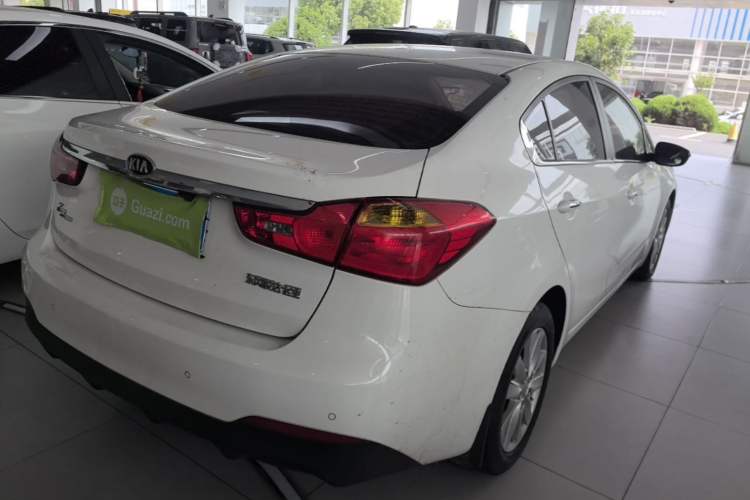 Used Kia K3 2015 1.6L Automatic GLS Rear Right 45 Deg