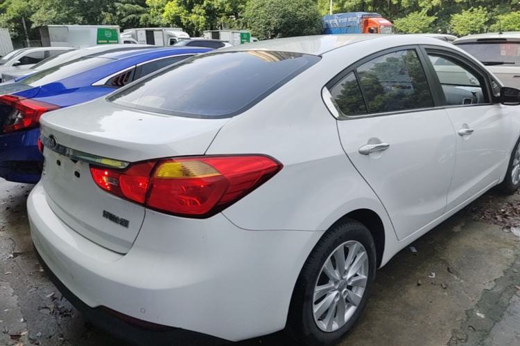 Used Kia K3 2015 1.6L Automatic GLS Rear Right 45 Deg