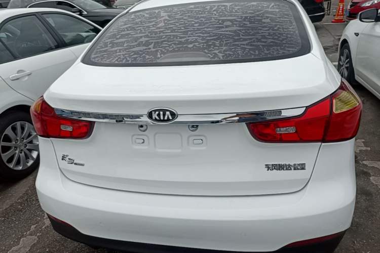 Used Kia K3 2015 1.6L Manual GLS Rear