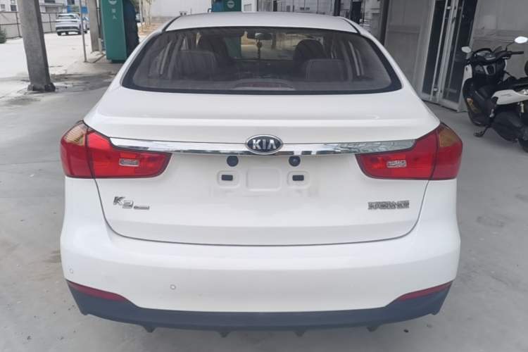 Used Kia K3 2015 1.6L Manual GLS Rear