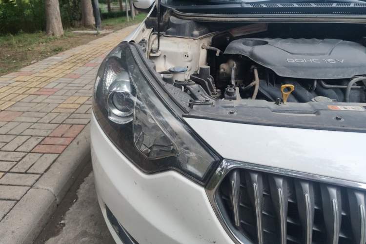 Used Kia K3 2015 1.6L Manual GLS Right Front Headlight