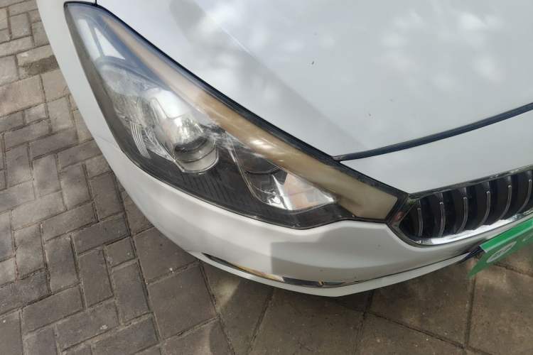 Used Kia K3 2015 1.6L Manual GL Right Front Headlight