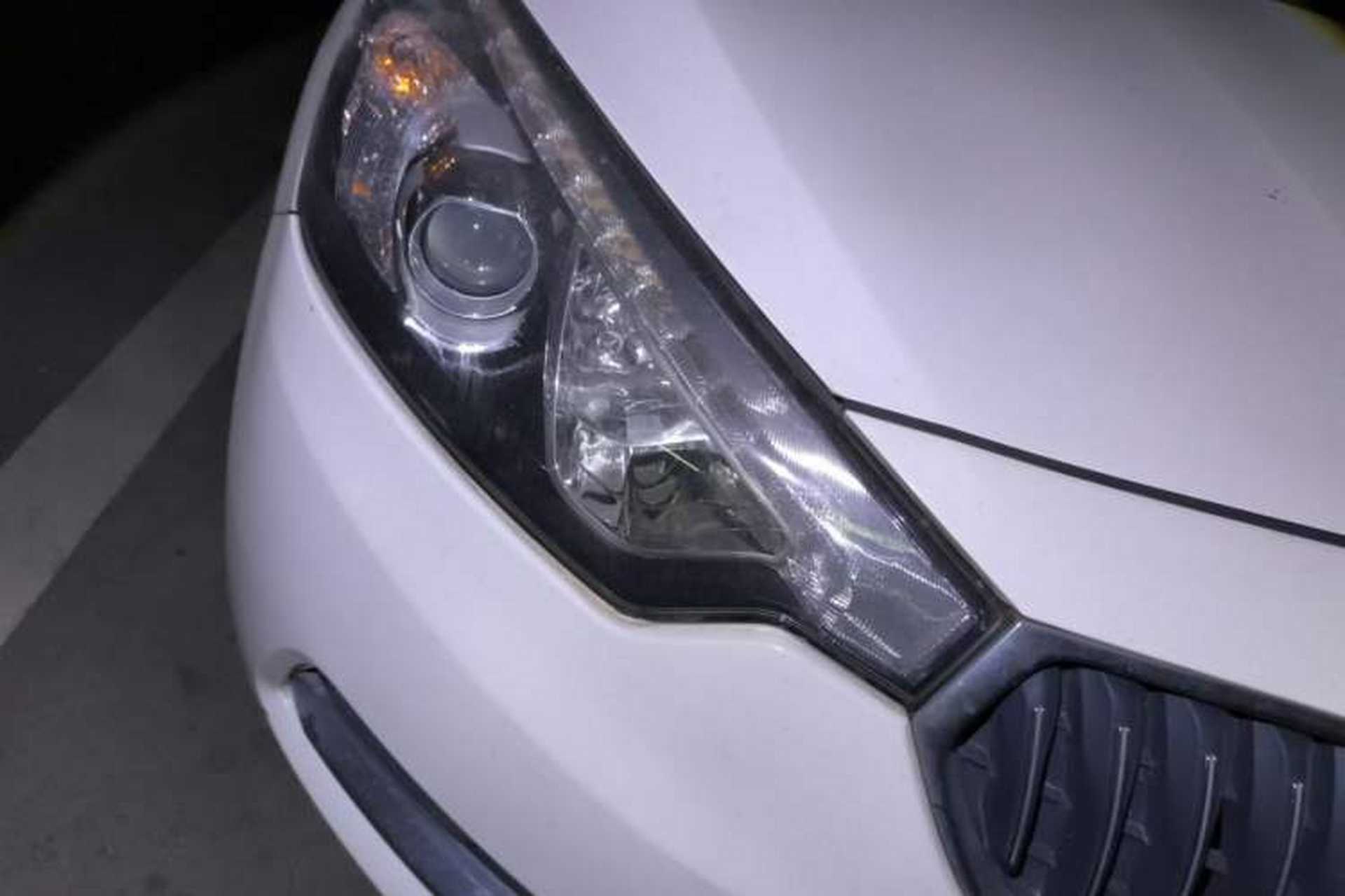 Used Kia K3 2015 1.6L Manual GLS Right Front Headlight