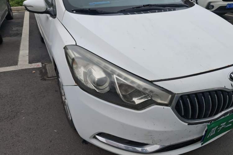 Used Kia K3 2015 1.6L Manual GLS Right Front Headlight