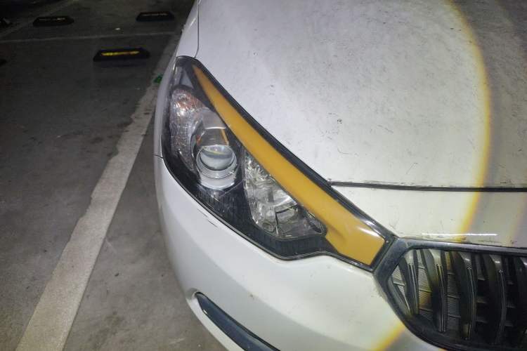 Used Kia K3 2015 1.6L Automatic GL Right Front Headlight