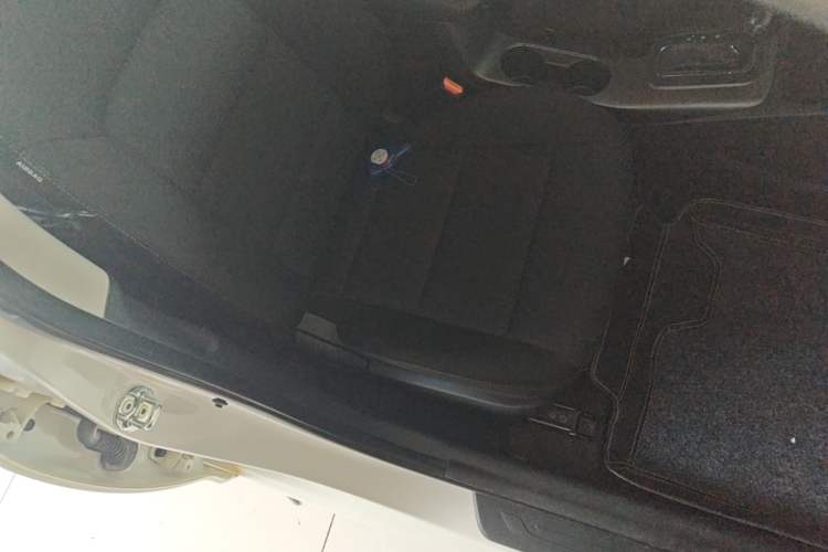 Used Kia K3 2015 1.6L Automatic GL Right Front Seat