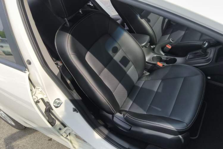 Used Kia K3 2015 1.6L Automatic GL Right Front Seat