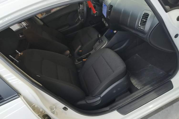Used Kia K3 2015 1.6L Automatic GL Right Front Seat