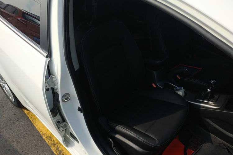 Used Kia K3 2015 1.6L Manual GLS Right Front Seat