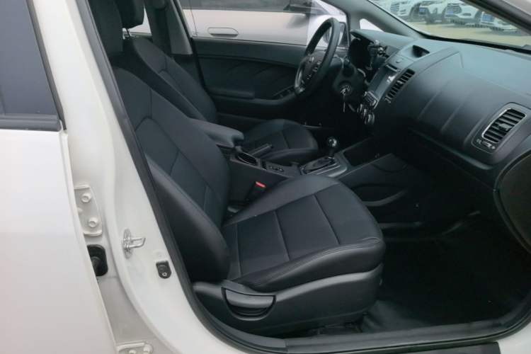 Used Kia K3 2015 1.6L Automatic GL Right Front Seat