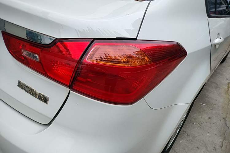Used Kia K3 2015 1.6L Manual GL Right Rear Taillight