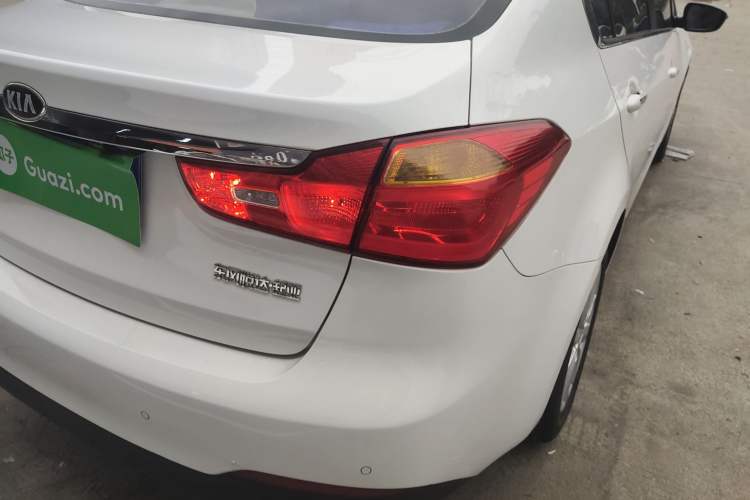 Used Kia K3 2015 1.6L Automatic GLS Right Rear Taillight