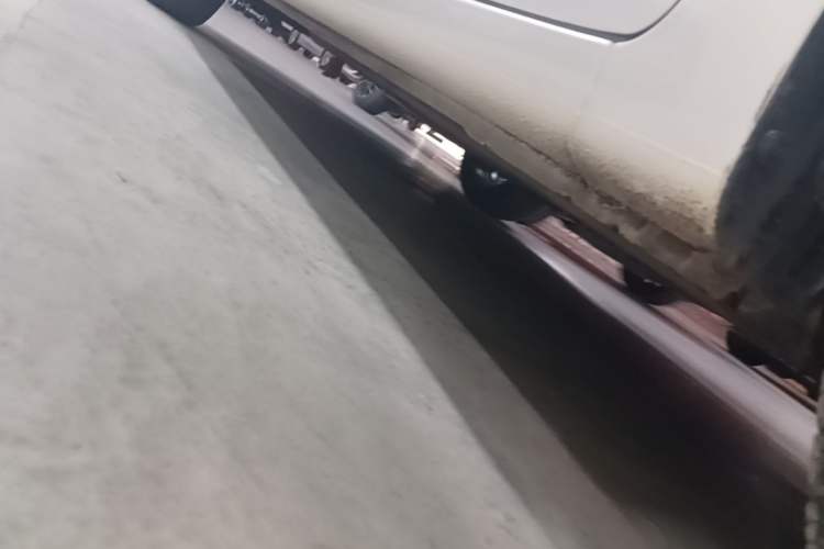 Used Kia K3 2015 1.6L Automatic GLS Right Side Sill