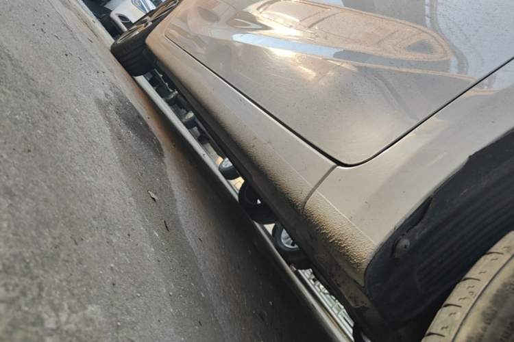 Used Kia K3 2015 1.6L Automatic GLS Right Side Sill