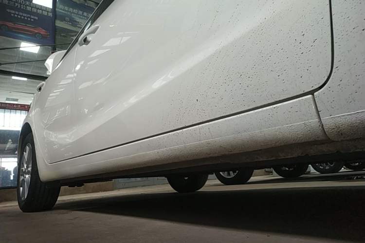Used Kia K3 2015 1.6L Automatic GL Right Side Sill