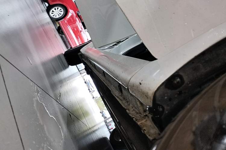 Used Kia K3 2015 1.6L Automatic GLS Right Side Sill