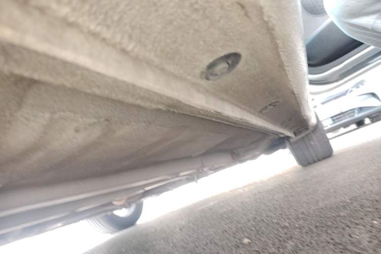 Used Kia K3 2015 1.6L Automatic GL Right Side Sill